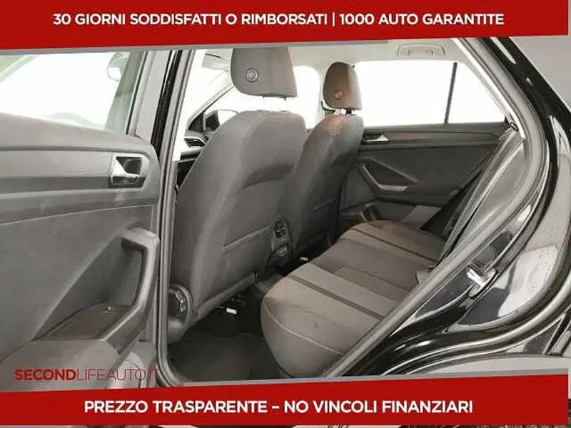 Volkswagen T-Roc usata a Chieti (8)