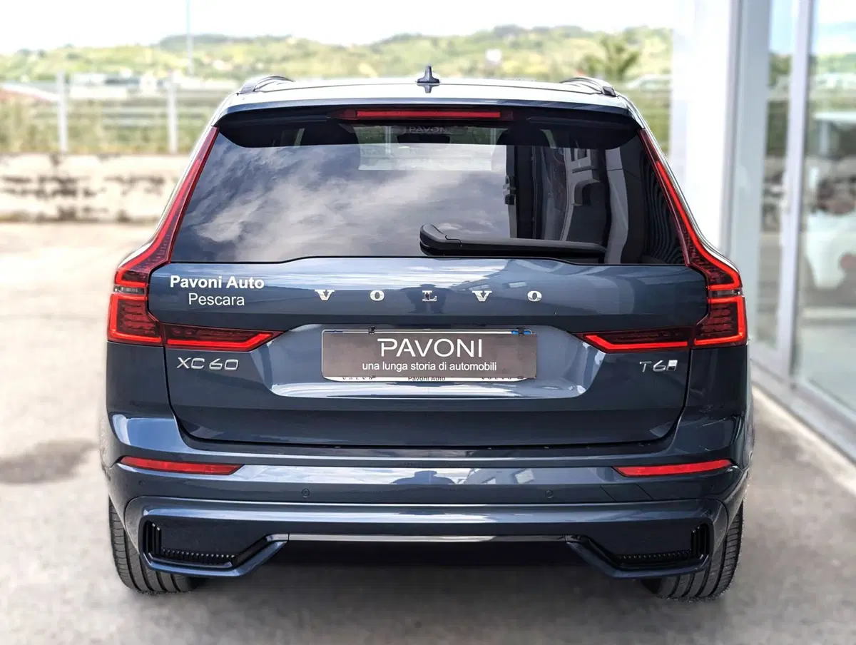 Volvo XC60 usata a Pescara (6)