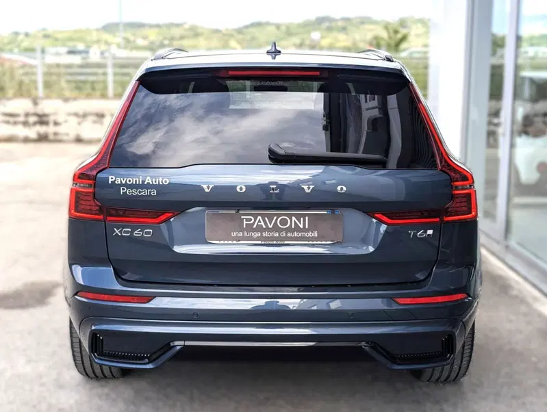 Volvo XC60 usata a Pescara (6)