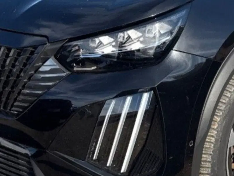 Peugeot 2008 usata a Salerno (18)