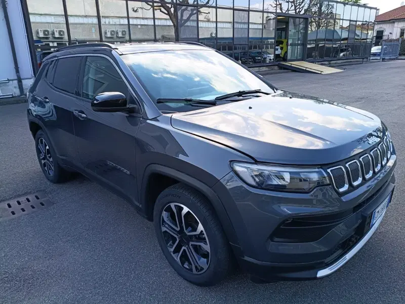 Jeep Compass usata a Salerno (2)