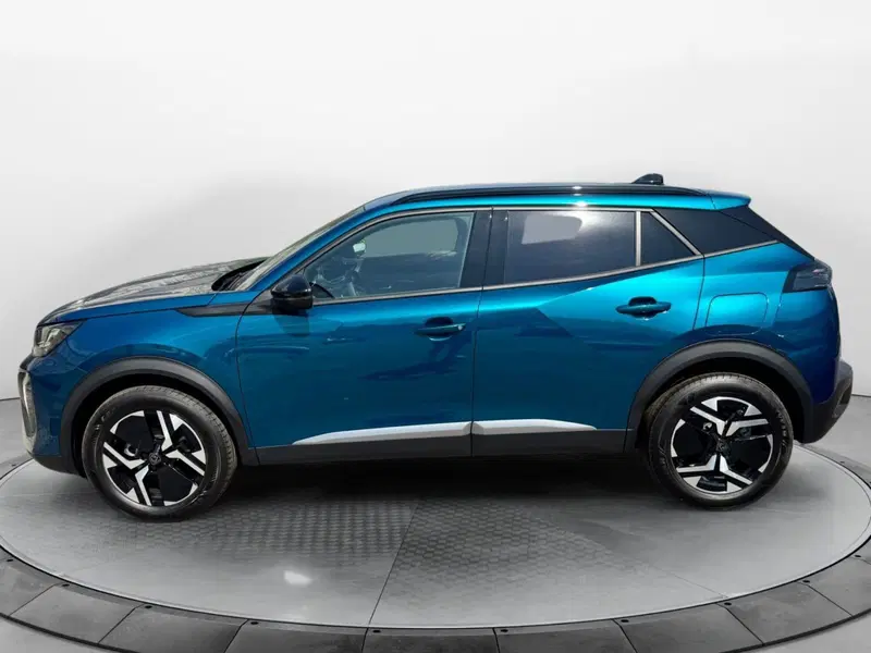 Peugeot 2008 nuova a Salerno (4)