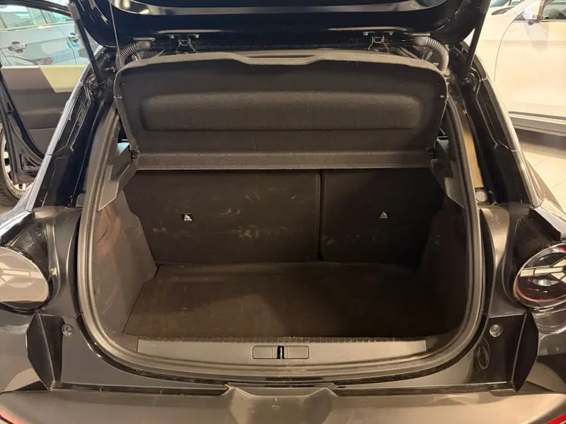 Lancia Ypsilon usata a Salerno (14)