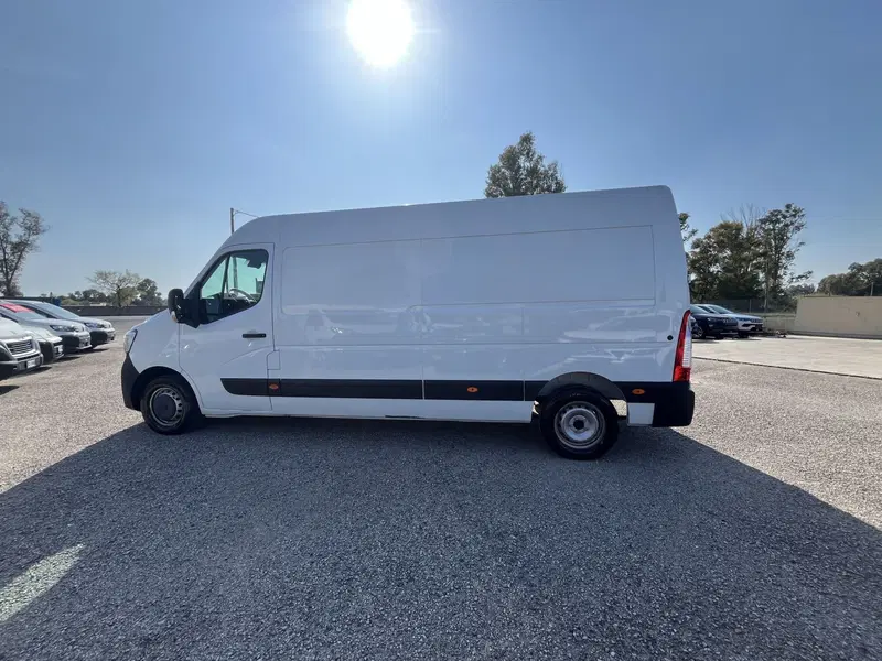 Renault Master Furgone usata a Salerno (12)