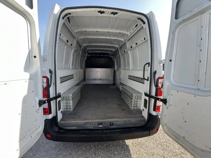 Renault Master Furgone usata a Salerno (14)