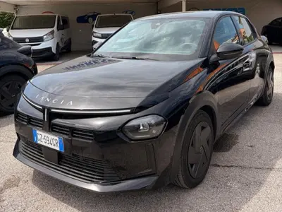 Lancia Ypsilon 1.2 Turbo 100 100cv del 2025 usata a Fisciano