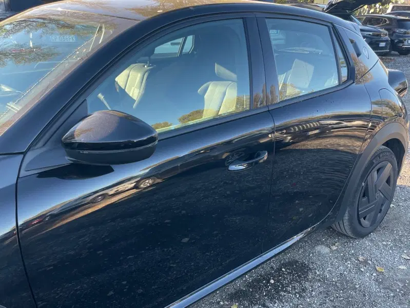 Lancia Ypsilon usata a Salerno (11)