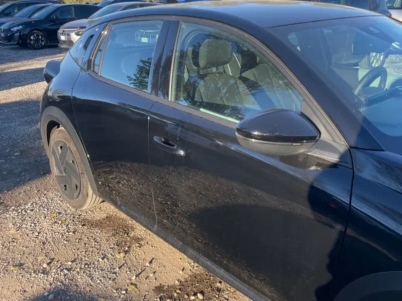 Lancia Ypsilon usata a Salerno (16)