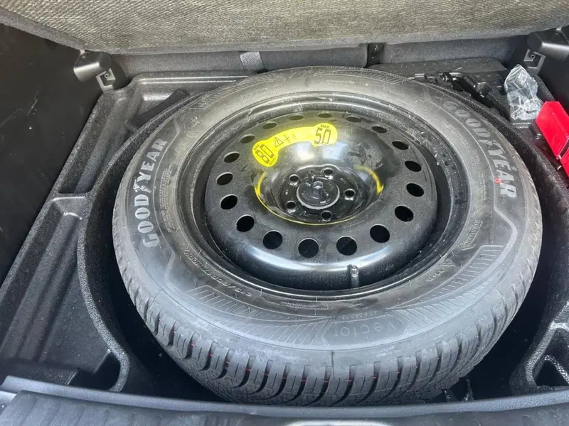 Jeep Compass usata a Salerno (15)