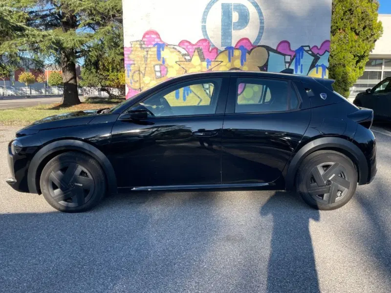 Lancia Ypsilon usata a Salerno (11)