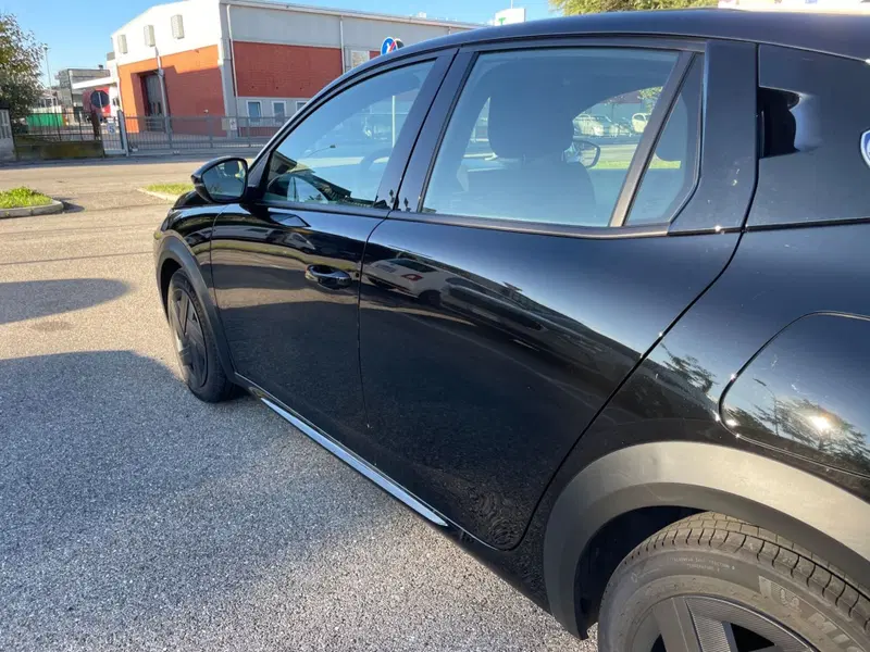 Lancia Ypsilon usata a Salerno (13)
