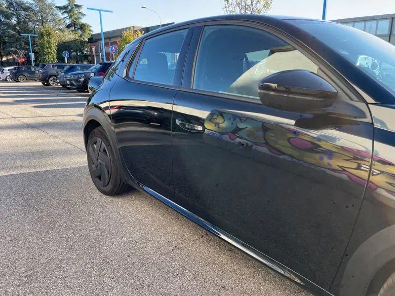 Lancia Ypsilon usata a Salerno (17)