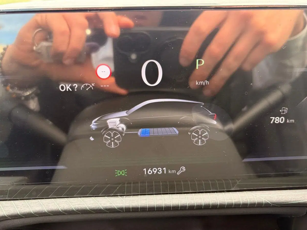 Lancia Ypsilon usata a Salerno (19)