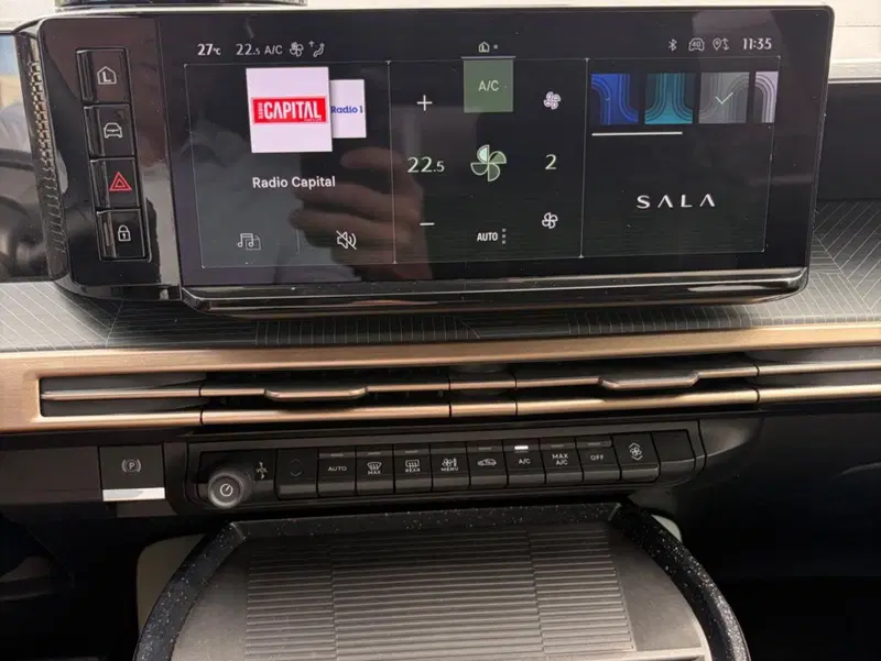 Lancia Ypsilon usata a Salerno (20)