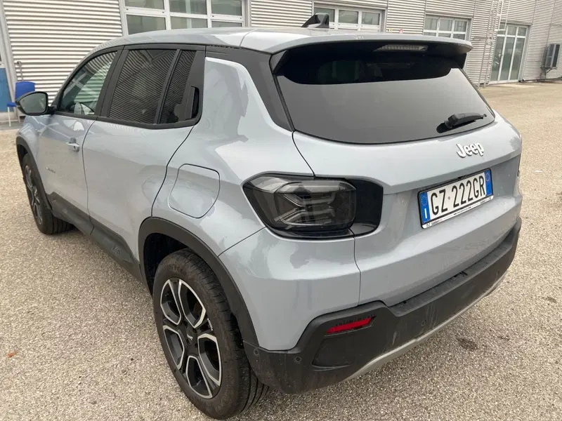 Jeep Avenger usata a Salerno (10)