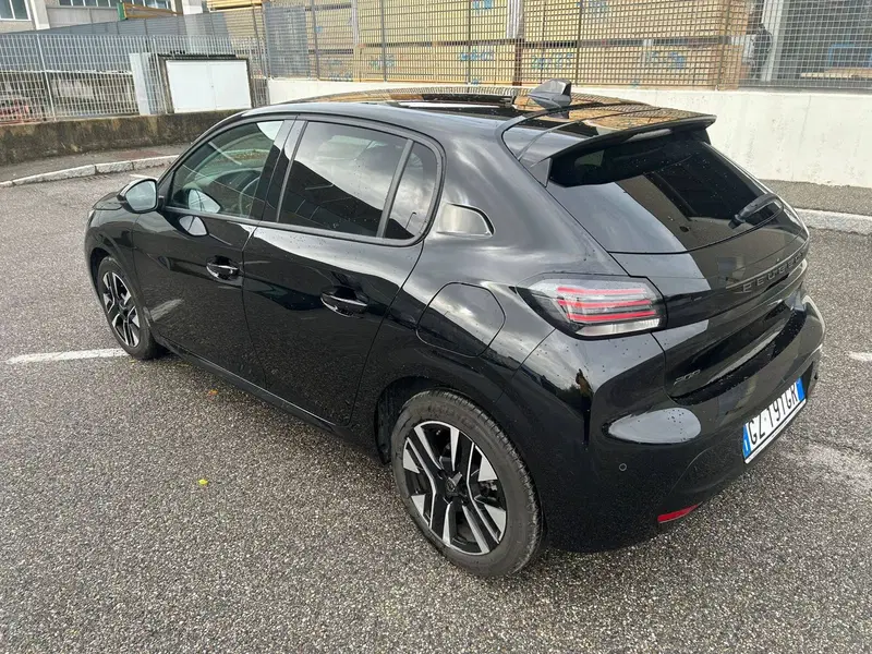 Peugeot 208 usata a Salerno (10)