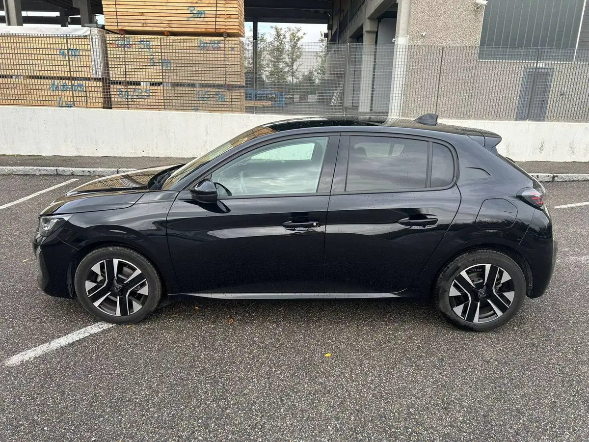 Peugeot 208 usata a Salerno (12)