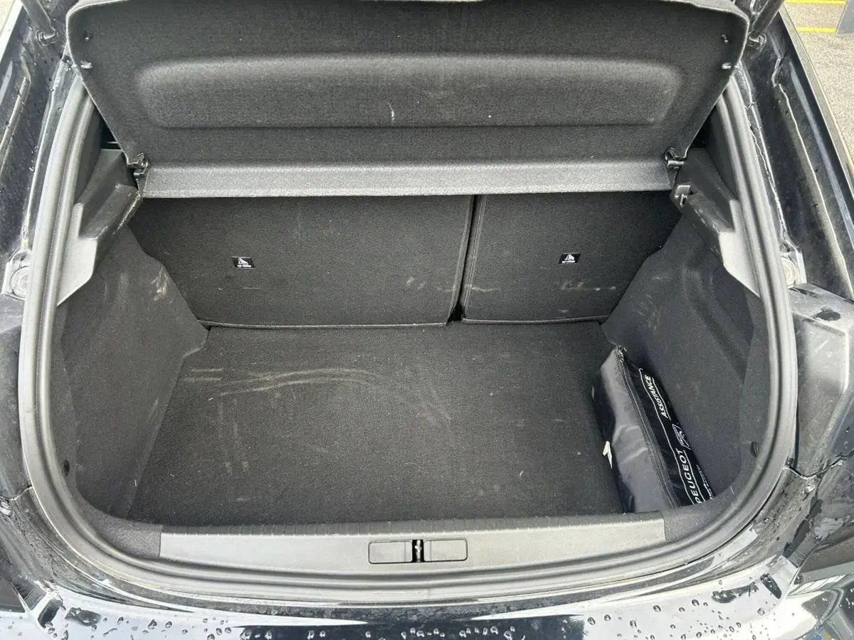 Peugeot 208 usata a Salerno (19)