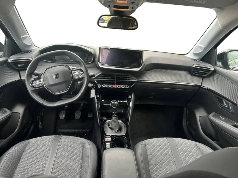 Peugeot 208 usata a Salerno (8)