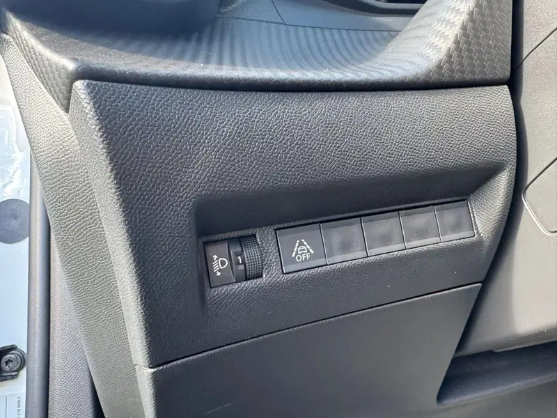 Peugeot 2008 usata a Salerno (17)