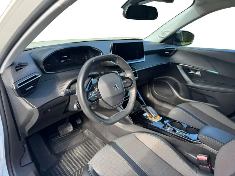 Peugeot 2008 usata a Salerno (8)