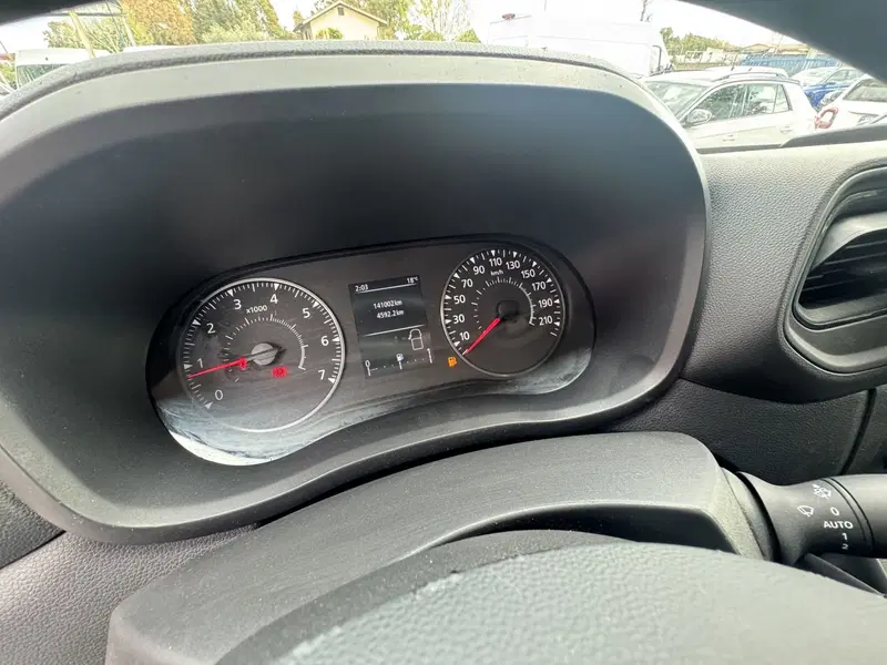 Renault Master Furgone usata a Salerno (12)