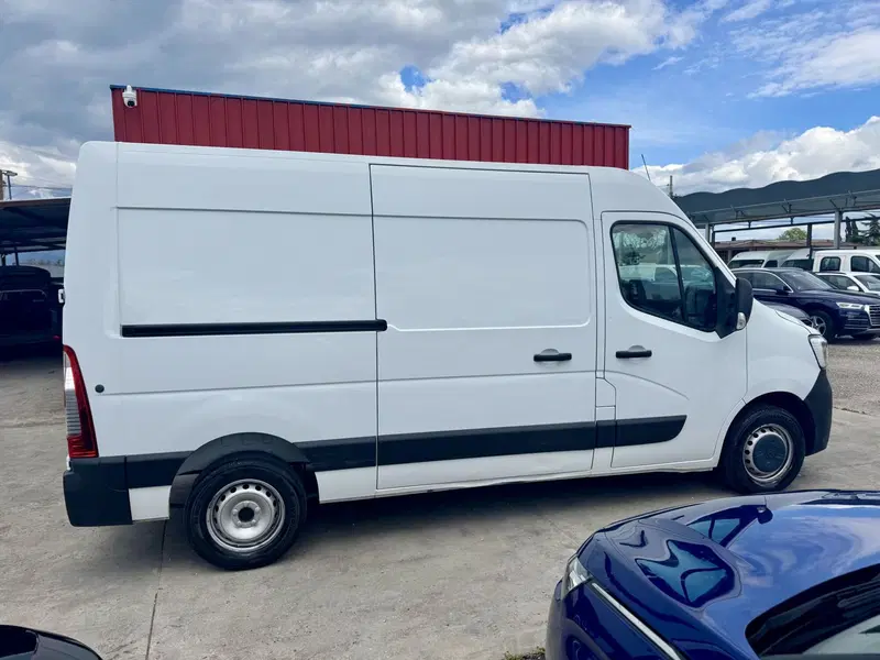 Renault Master Furgone usata a Salerno (3)