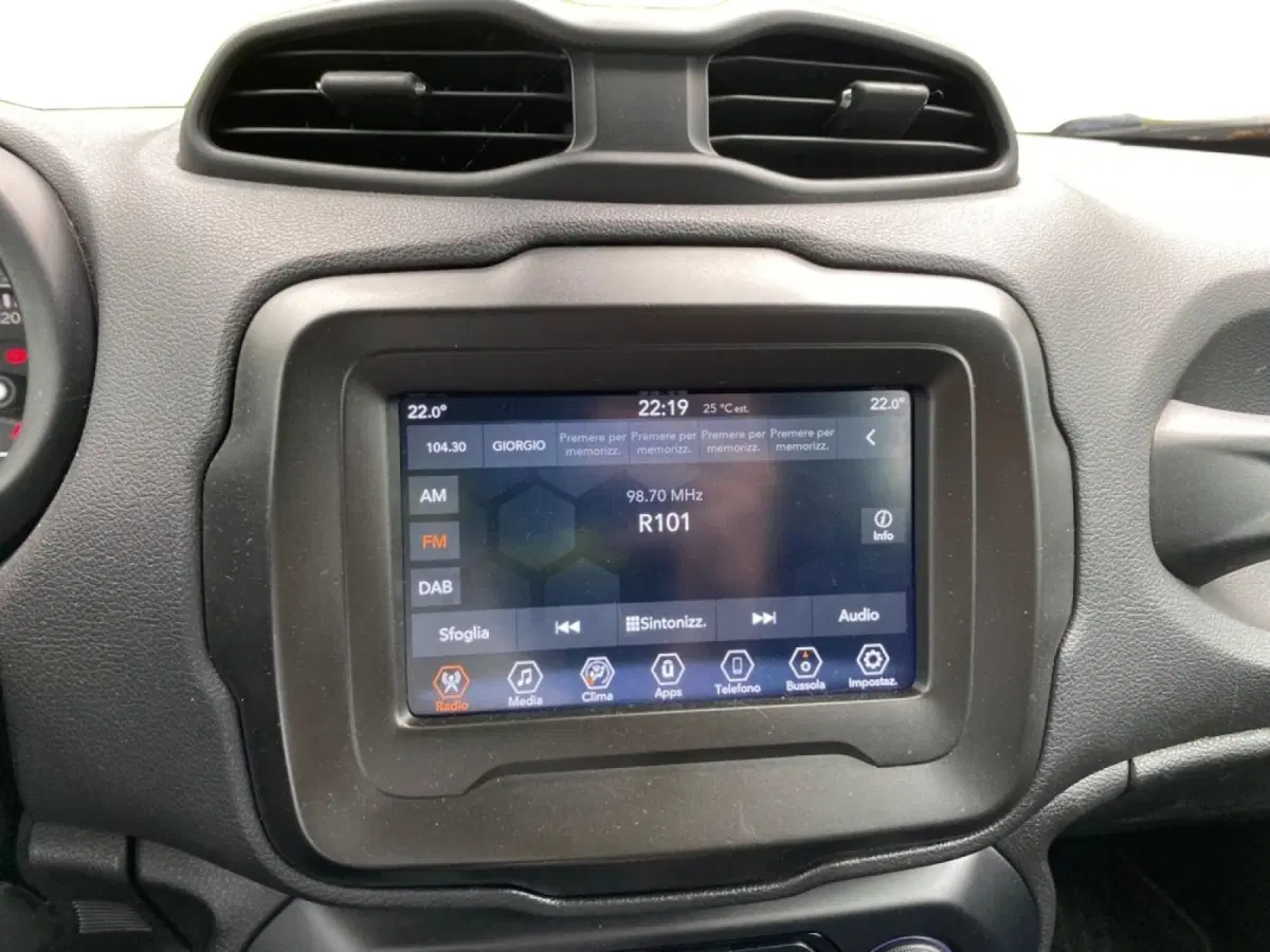 Jeep Renegade usata a Salerno (7)