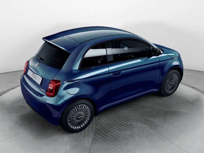 Fiat 500 nuova a Salerno (2)