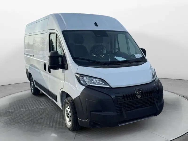 Peugeot Boxer Furgone nuova a Salerno (2)