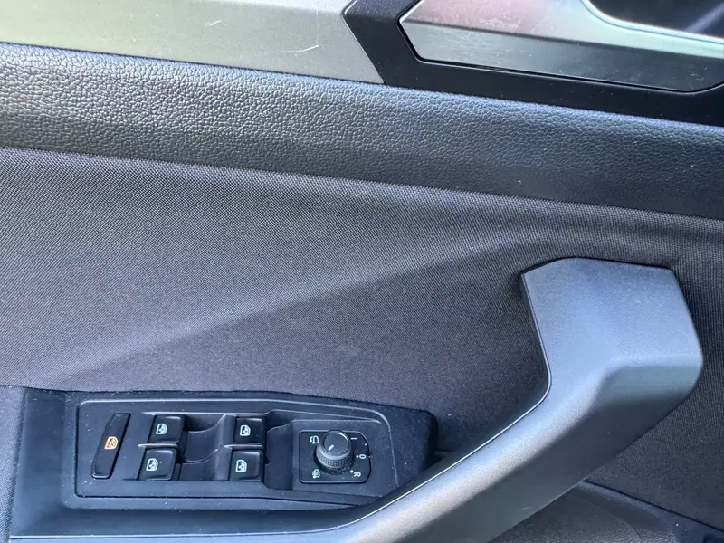 Volkswagen T-Roc usata a Salerno (15)