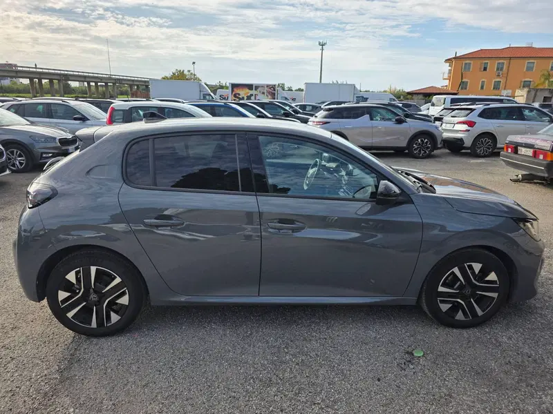 Peugeot 208 usata a Salerno (11)