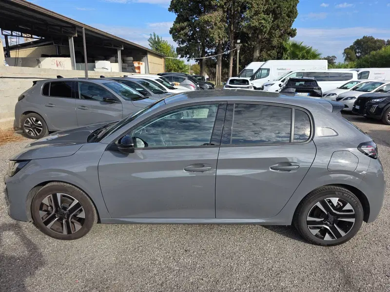 Peugeot 208 usata a Salerno (12)