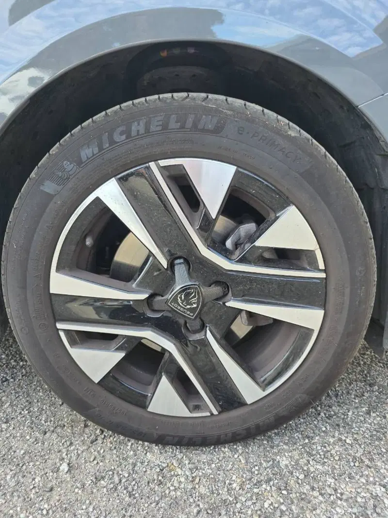 Peugeot 208 usata a Salerno (14)
