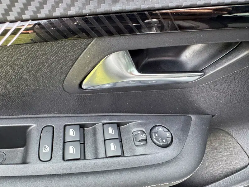 Peugeot 208 usata a Salerno (15)