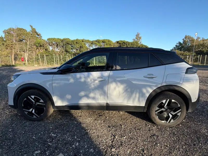 Peugeot 2008 usata a Salerno (11)