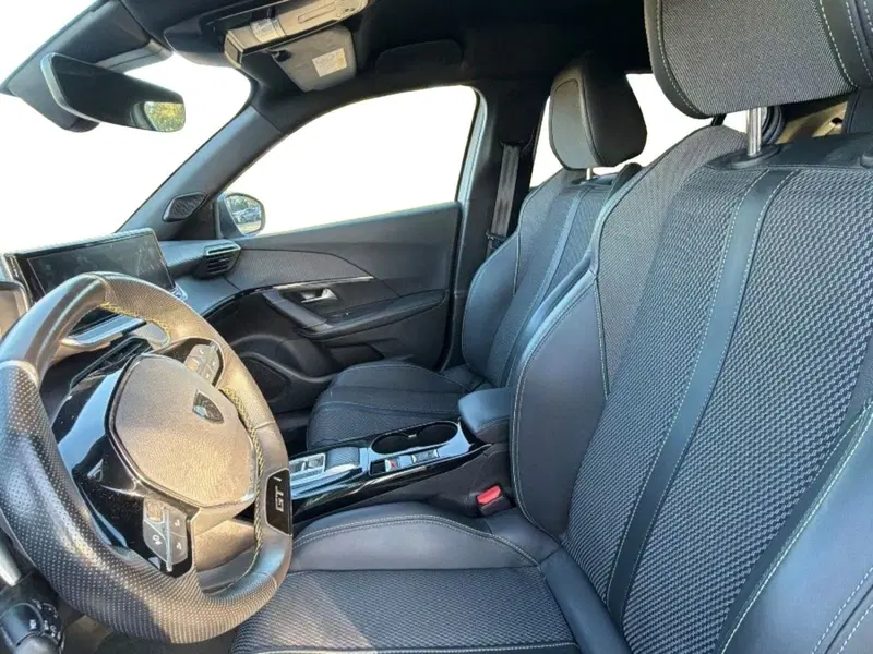 Peugeot 2008 usata a Salerno (6)