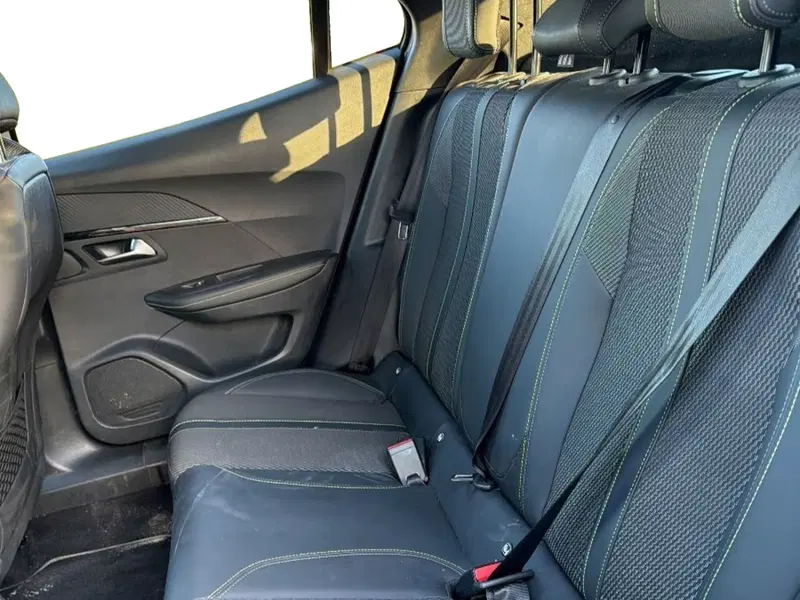 Peugeot 2008 usata a Salerno (7)