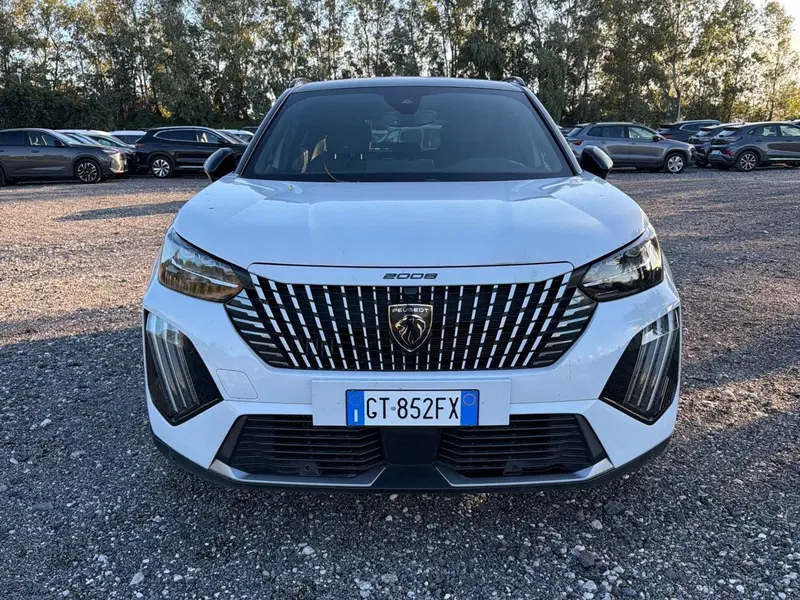 Peugeot 2008 usata a Salerno (9)