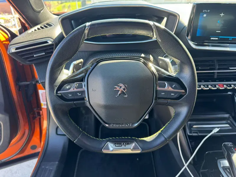 Peugeot 2008 usata a Salerno (18)