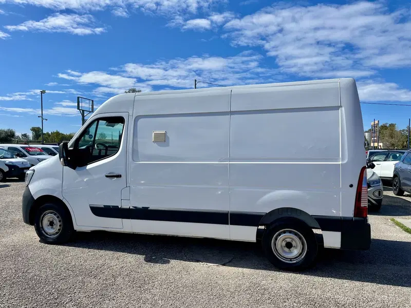 Renault Master Furgone usata a Salerno (12)