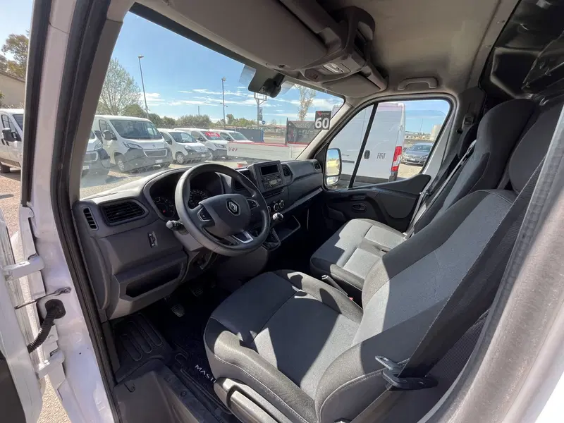 Renault Master Furgone usata a Salerno (16)