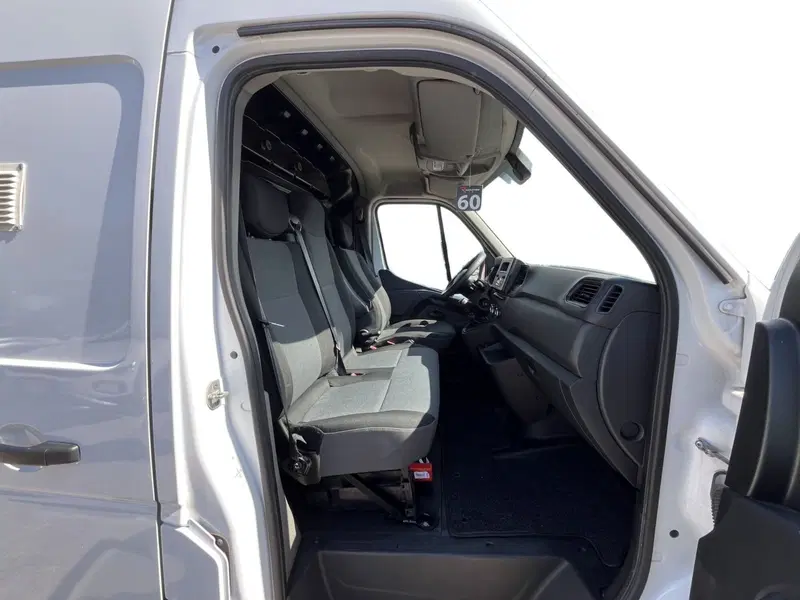 Renault Master Furgone usata a Salerno (6)