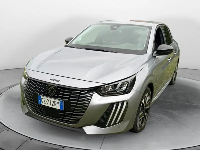 Peugeot 208 usata a Salerno