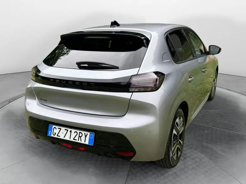 Peugeot 208 usata a Salerno (4)