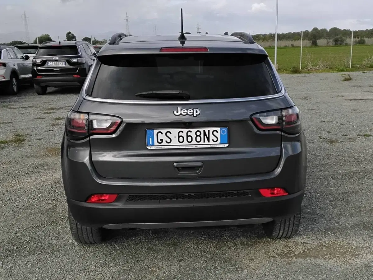 Jeep Compass usata a Salerno (14)