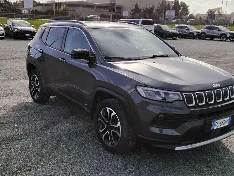 Jeep Compass usata a Salerno (2)