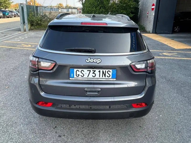 Jeep Compass usata a Salerno (12)