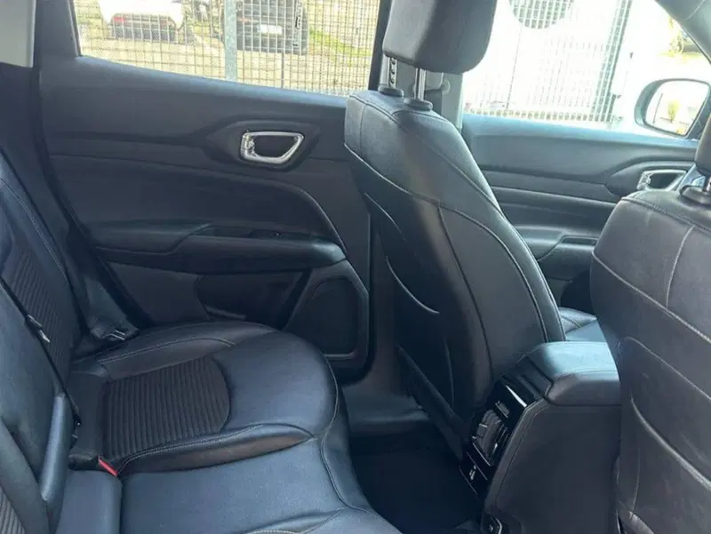 Jeep Compass usata a Salerno (16)