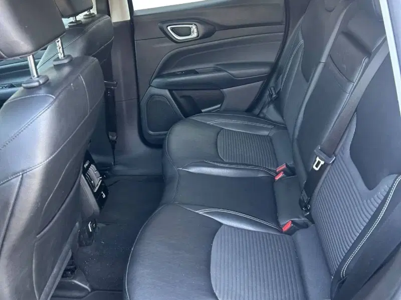 Jeep Compass usata a Salerno (7)